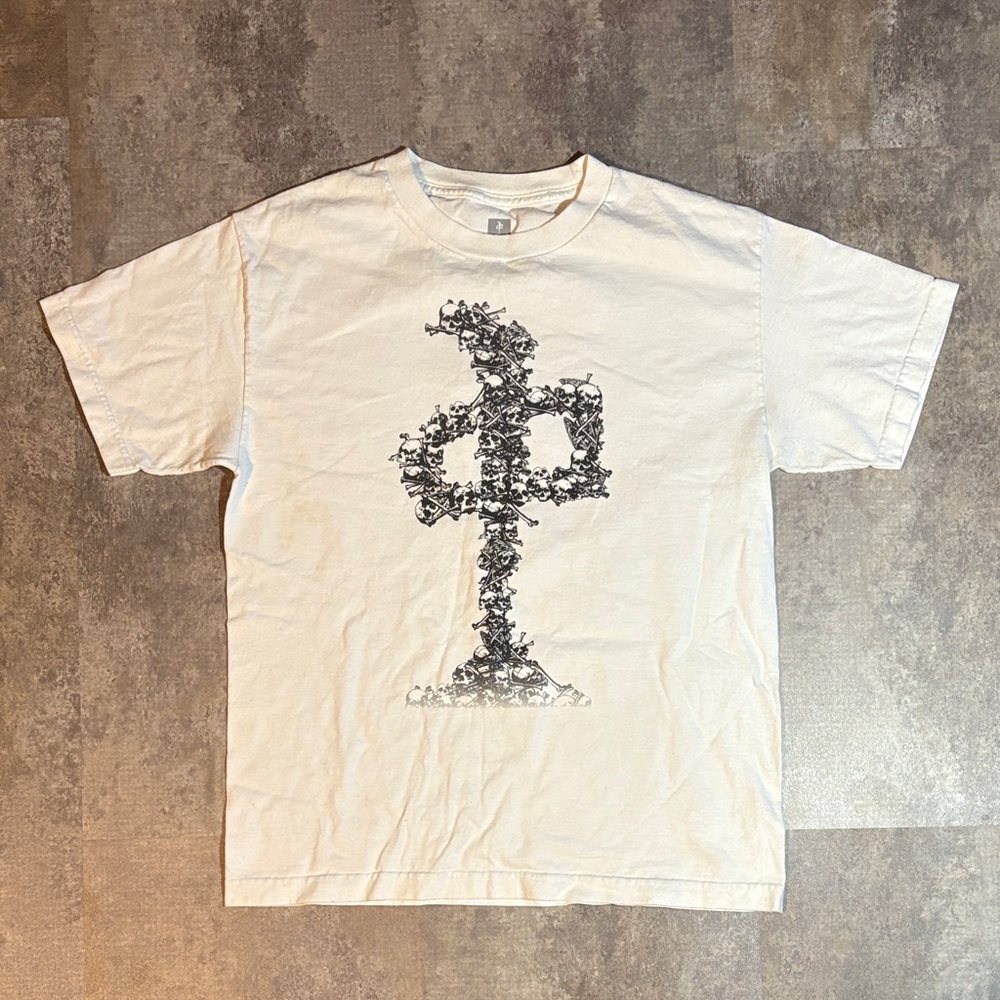 Red Dragon “Bones” Tee-Shirt SZ medium Men’s Skateboarding Brand White